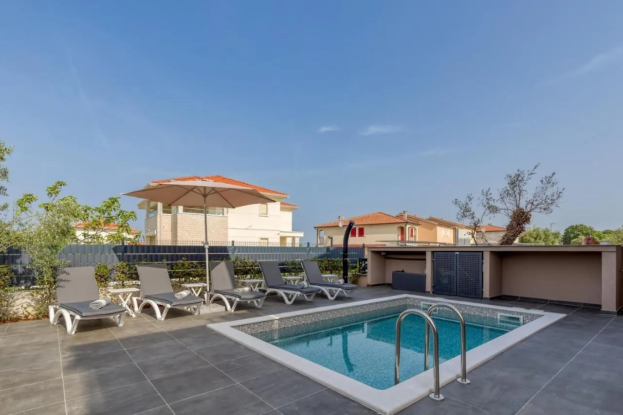 Apartment Abrega With Private Pool Tar-Vabriga 0*,  クロアチア