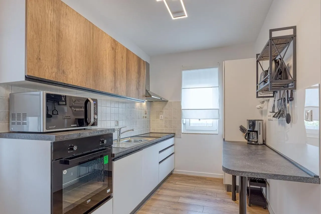 Apartment Abrega With Private Pool Tar-Vabriga