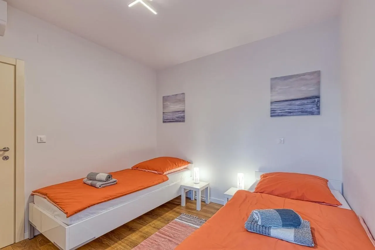 Apartment Abrega With Private Pool Tar-Vabriga